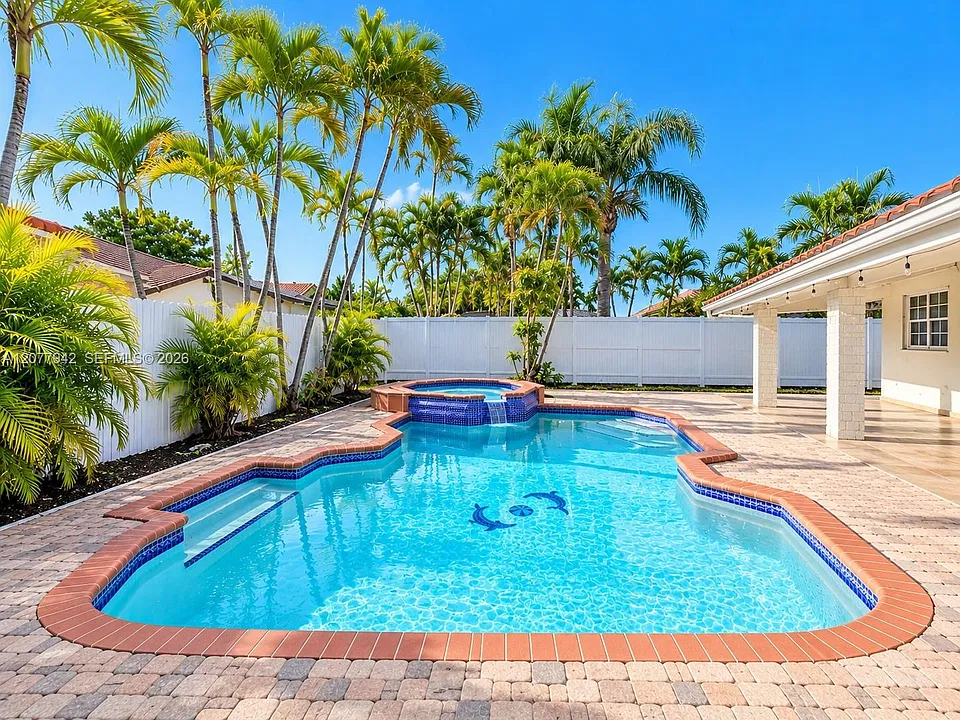 4235 SW 143rd Ave