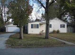 216 S Anderson Ave, Kechi, KS 67067