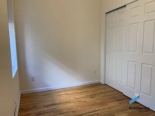 Rented by FirstService Realty (legacy) | media 19