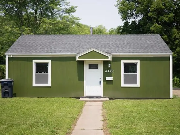5420 College Ave, Kansas City, MO 64130
