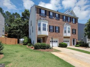 4480 Thorngate Ln, Acworth, GA 30101