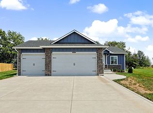 1237 E Sontag Cir, Derby, KS 67037