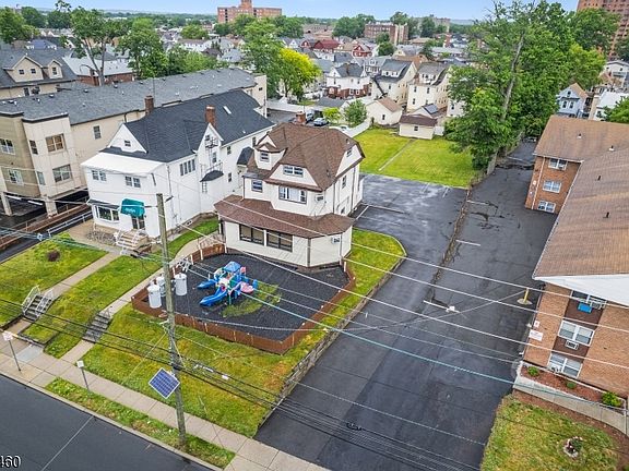 3rd image of 217 Rahway Ave