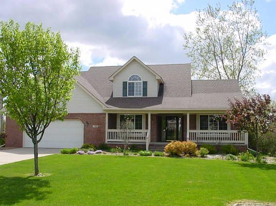 1st image of 796 Glenmoor Dr