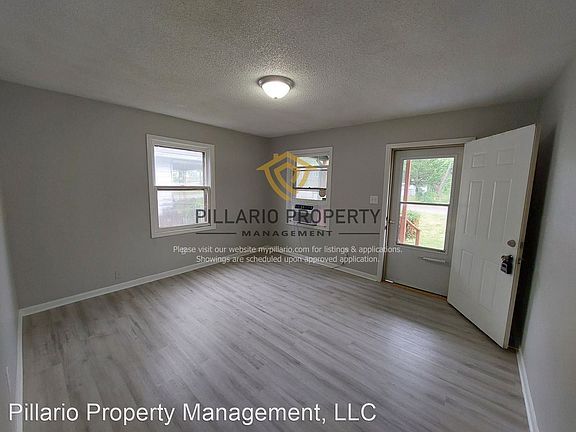 4th image of 3538 N Parker Ave