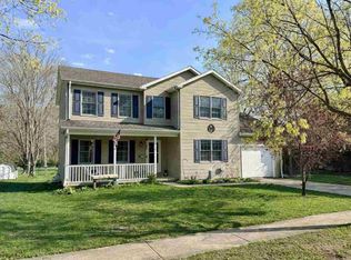 312 E Plum St, Centerville, IN