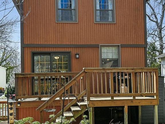 3rd image of 1737 Ridgely Rd