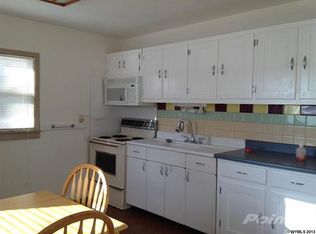 408 Aspen Ave, Kemmerer, WY 83101