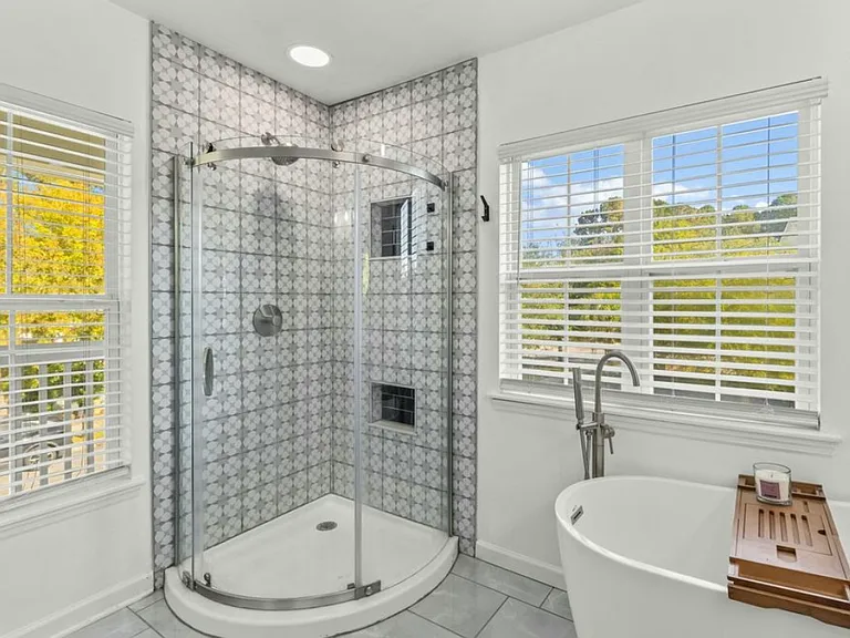 1716 Alan Brooke Dr — Photo 17