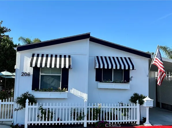 208 Tremont Dr, Newport Beach, CA 92660