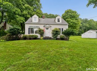 29 Poverty Hollow Rd, Newtown, CT 06470