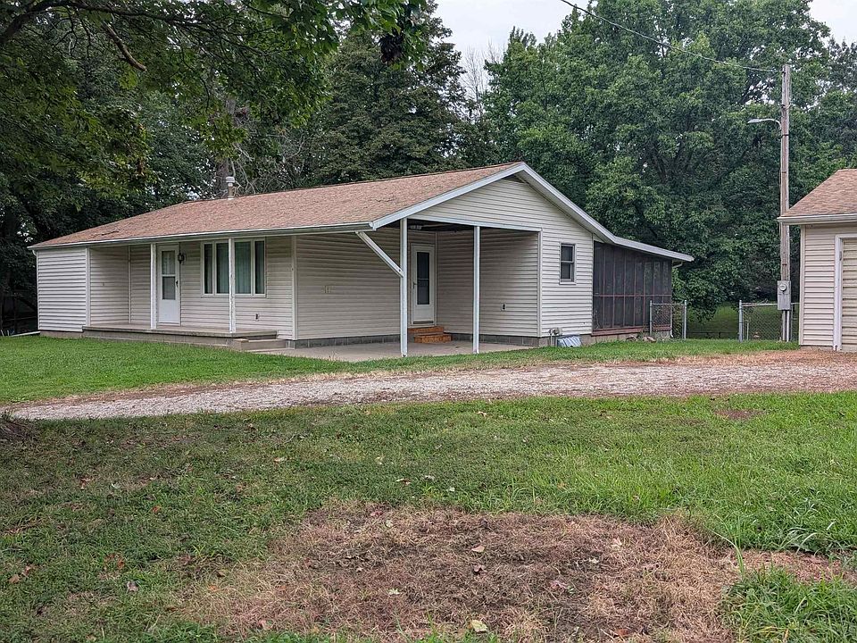 1st image of 4487 Davis Rd