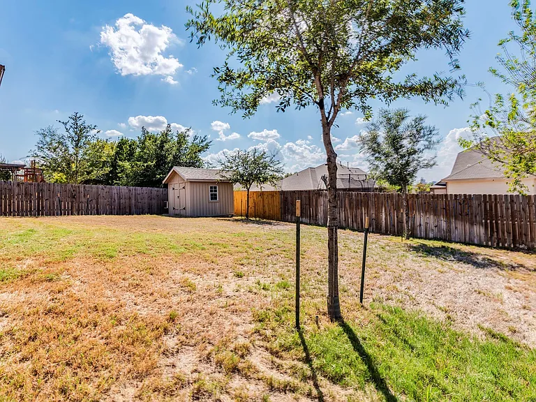 154 Flagstone Trl — Photo 28