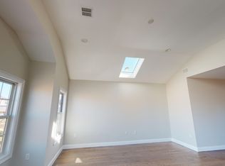 237 Gates Ave FLOOR 2, Jersey City, NJ 07305