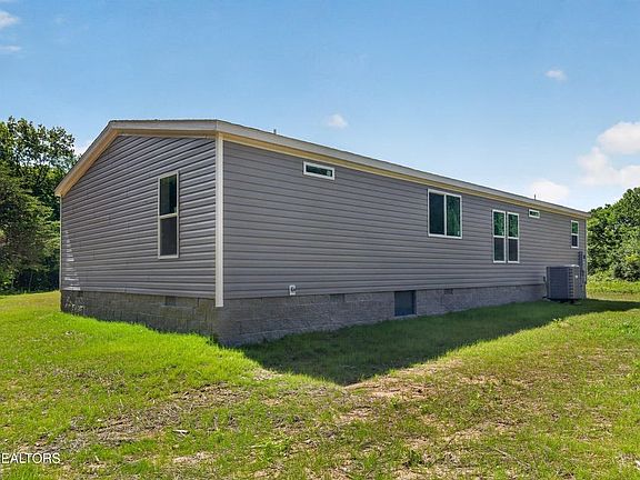 5th image of 1090 Bill Black Rd #1