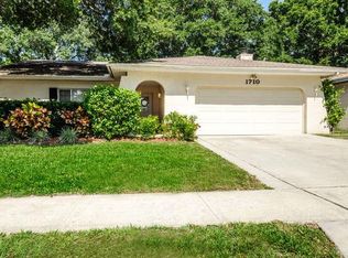 1710 W Groveleaf Ave, Palm Harbor, FL 34683