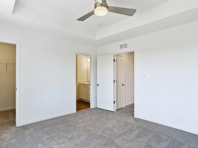 18 Clifton Mnr — Photo 19