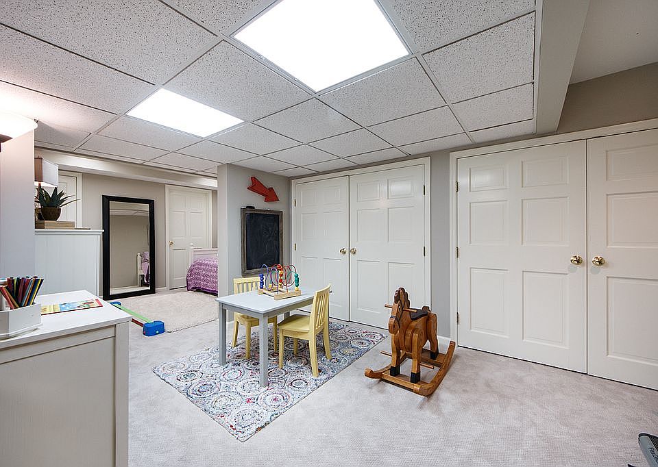 2nd image of 6 Fielding Rd