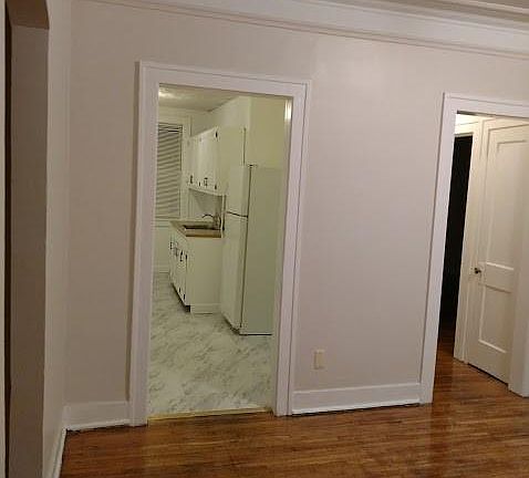 5th image of 665 W Warren Ave APT 115