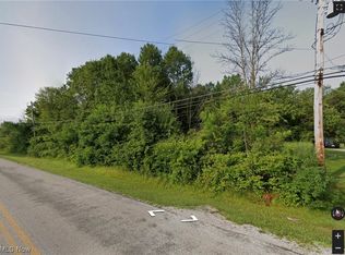 558 Rome Rock Creek Rd, Rock Creek, OH 44084