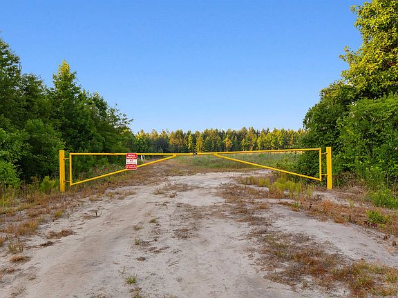 3rd image of 77 Acres - TBD Bert Hanna Rd. #Old Farm Rd