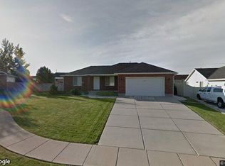 1077 W 1950 N, Clinton, UT 84015