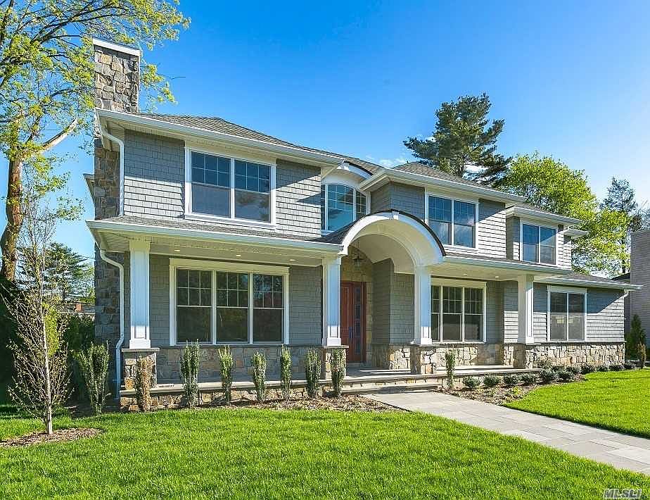 2nd image of 52 Spring Hill Rd
