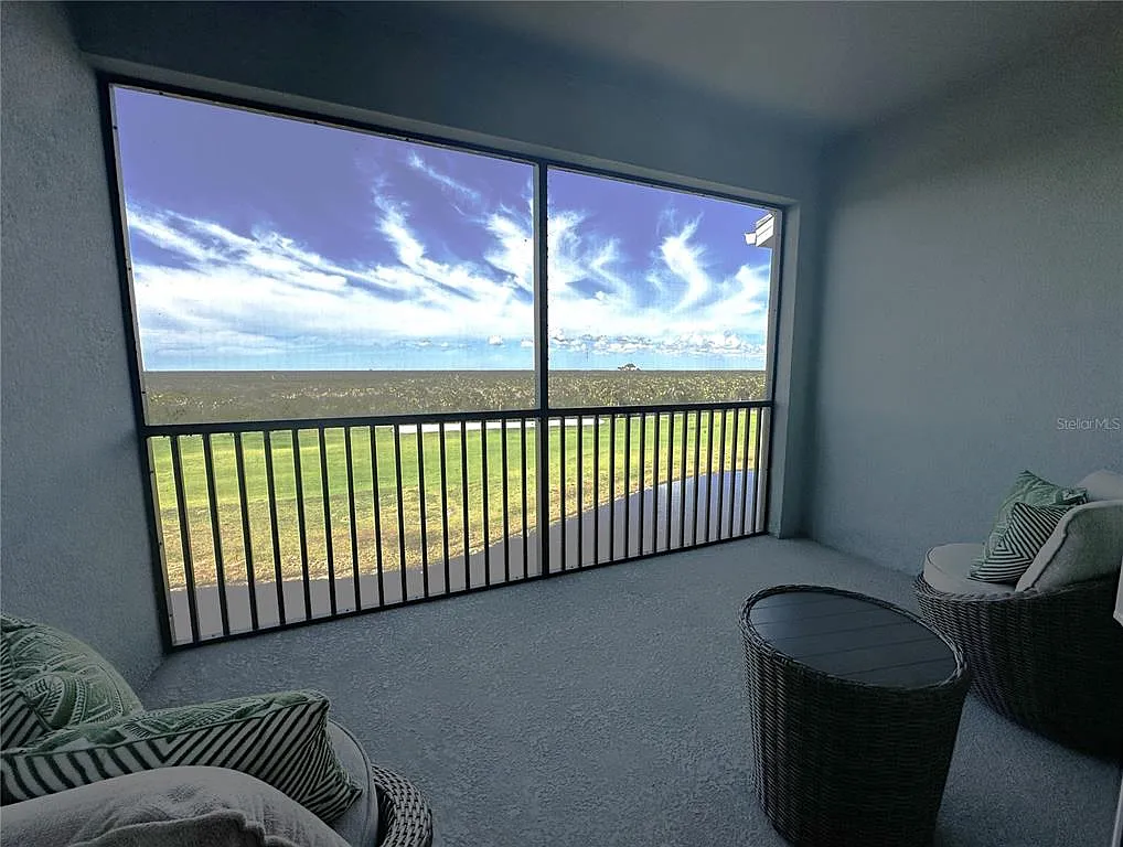 2 bed, 2.0 bath, 1120 sqft, $6,000 — Photo 2