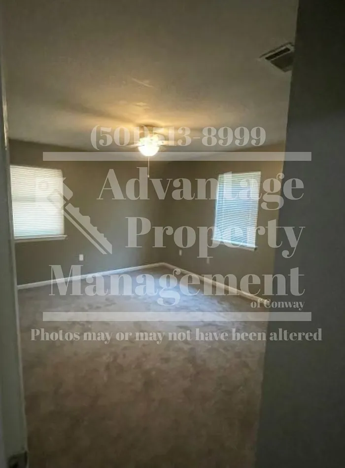 3 bed, 2.0 bath, 2000 sqft, $1,695 — Photo 2