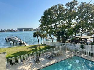 105 Brooks St #3, Fort Walton Beach, FL 32548