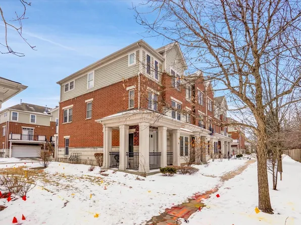 222 W Hyde St, Arlington Heights, IL 60005