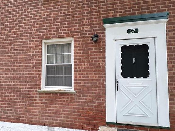 2nd image of 4 Fieldstone Dr APT 57