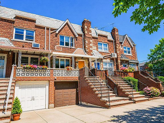 3rd image of 643 Crawford Ave