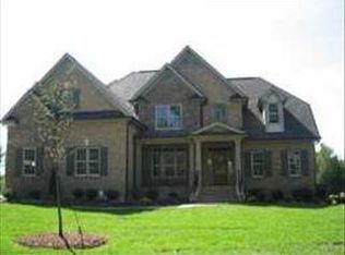 6000 Lennox Pl, Wake Forest, NC 27587