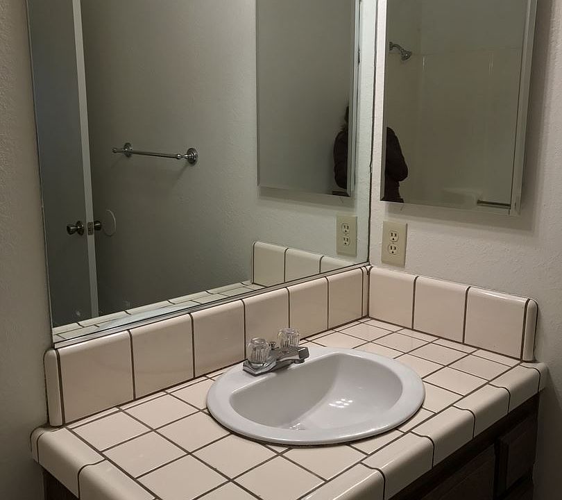 1st image of 16125 Manzanita Ave