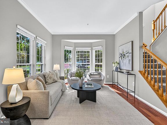5th image of 6555 Carston Ct