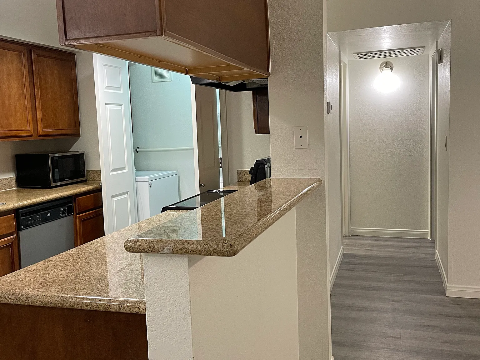 3135 S Mojave Rd — Photo 3