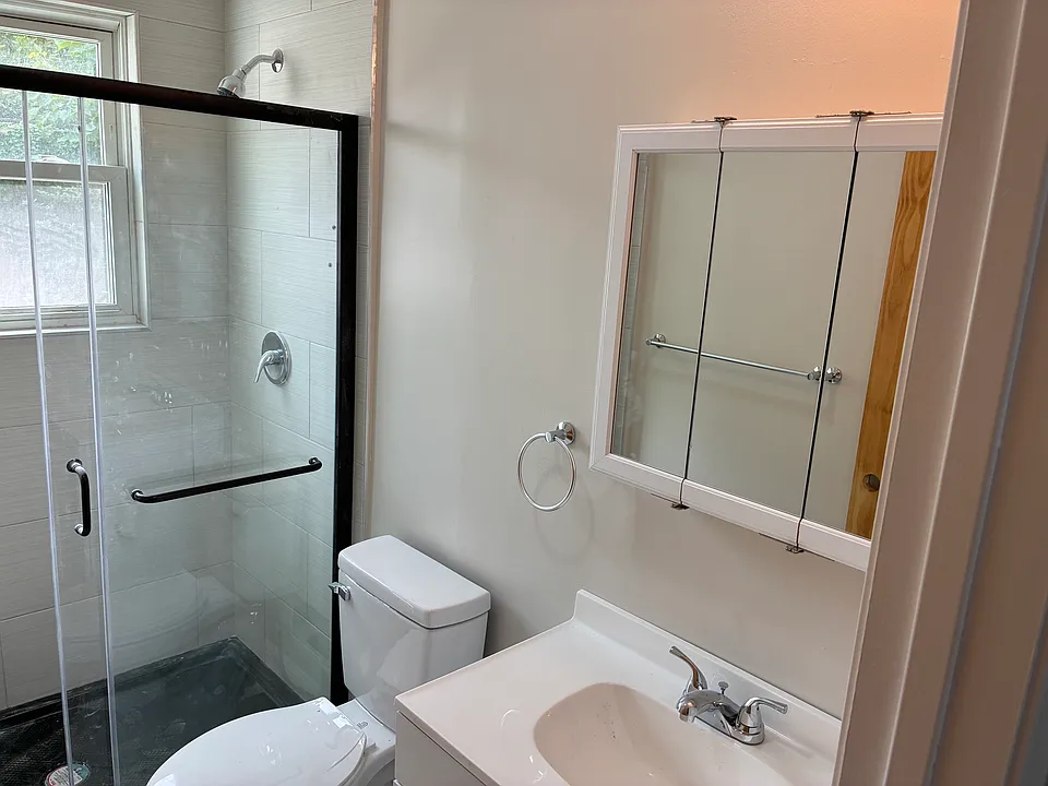 227 Lehigh Ave #1