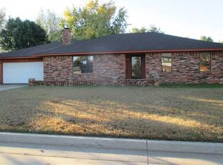 1404 Gabriel Dr, El Reno, OK 73036