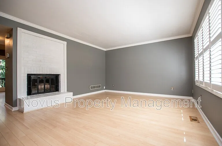 124 Mill Stream Ct — Photo 12
