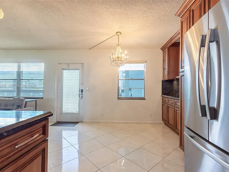 3049 Wolverton #3049-C — Photo 6