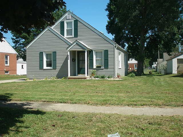 1st image of 208 S 14th Ave