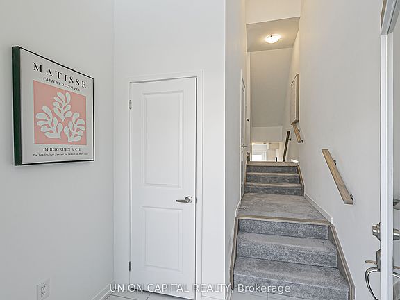 5th image of 799 Stanstead Path