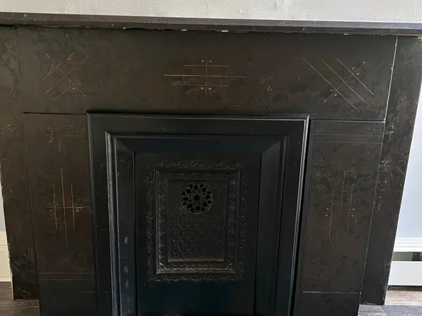 19 Glenwood Avenue image 14 of 17