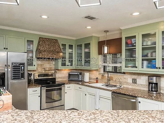 5th image of 3545 Chastain Way