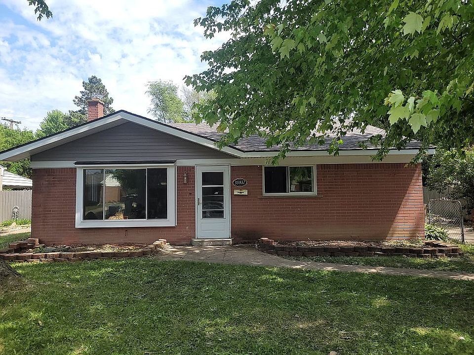 1st image of 35932 Vaughn Dr