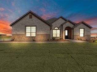 240 Roosevelt Ln, Valley View, TX 76272