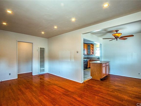5th image of 12254 Todd Ct