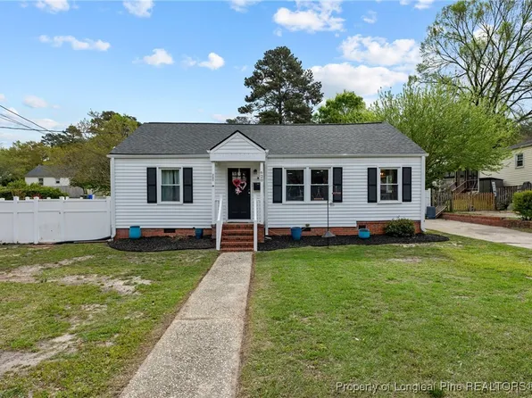 620 Townsend St, Fayetteville, NC 28303