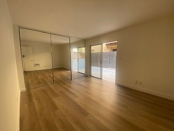 4th image of 1308 9th St APT 7